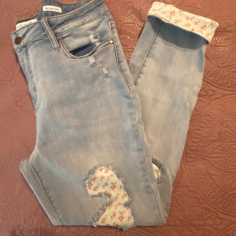 Floral Patch and Cuff Judy Blue Jeans